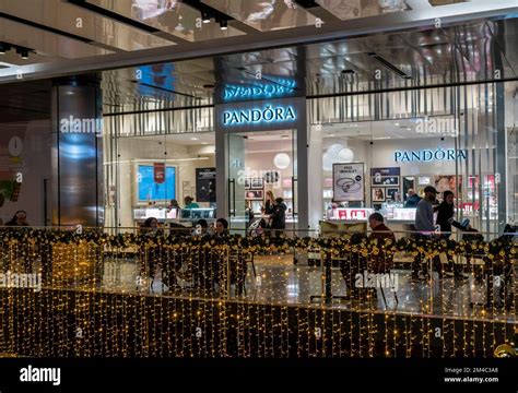 hudson yards jewelry stores